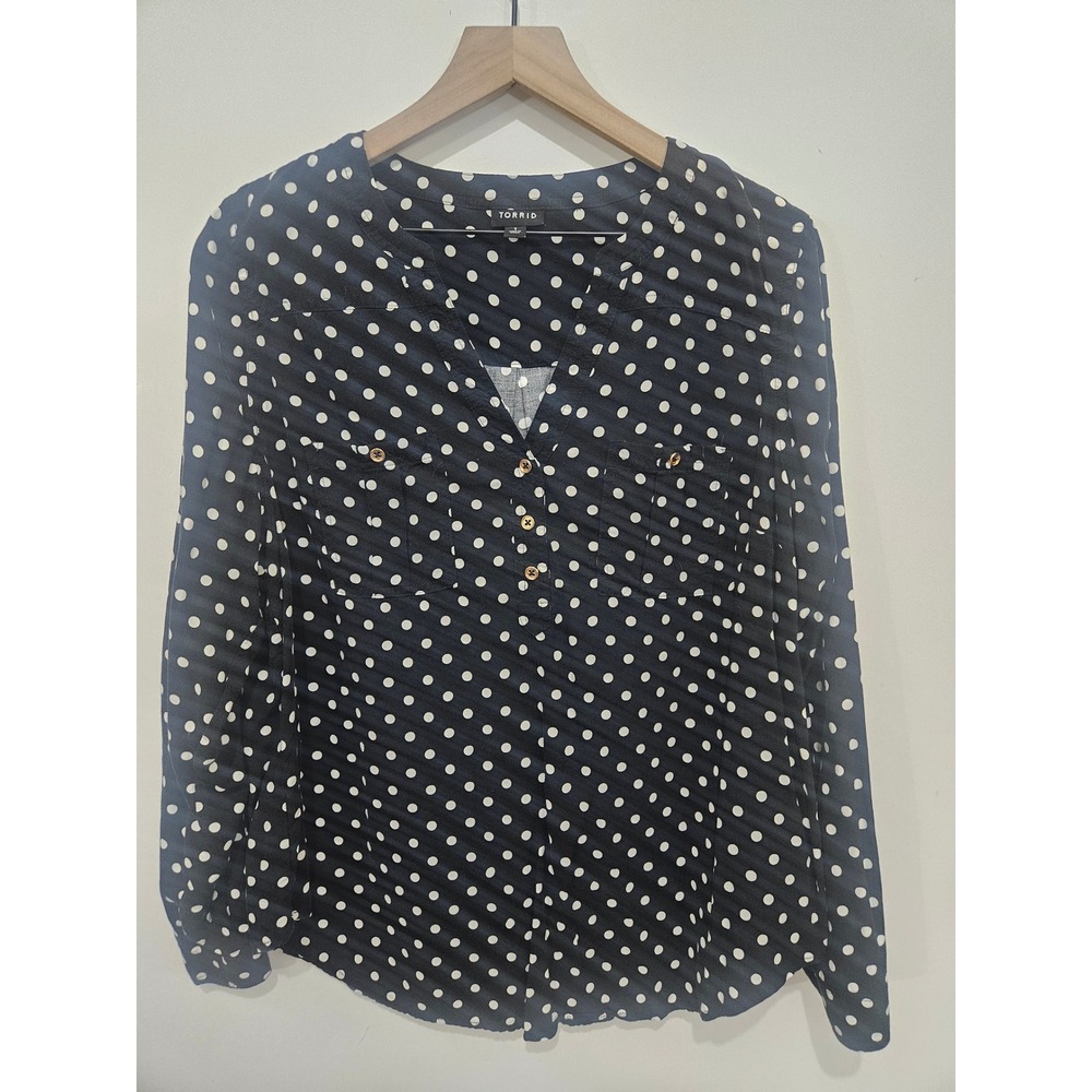 Torrid Size 1 Black Polka Dot Button Front Blouse Long Sleeve Plus Size Office